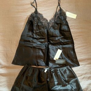 Samantha Chang for Journelle satin sleep set, size M